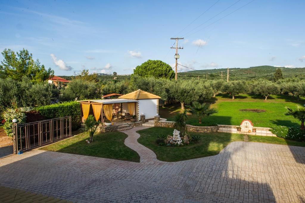 Cozy Flats In An Olive Grove By The Sandy Beach Apartment Kanalos Exterior photo