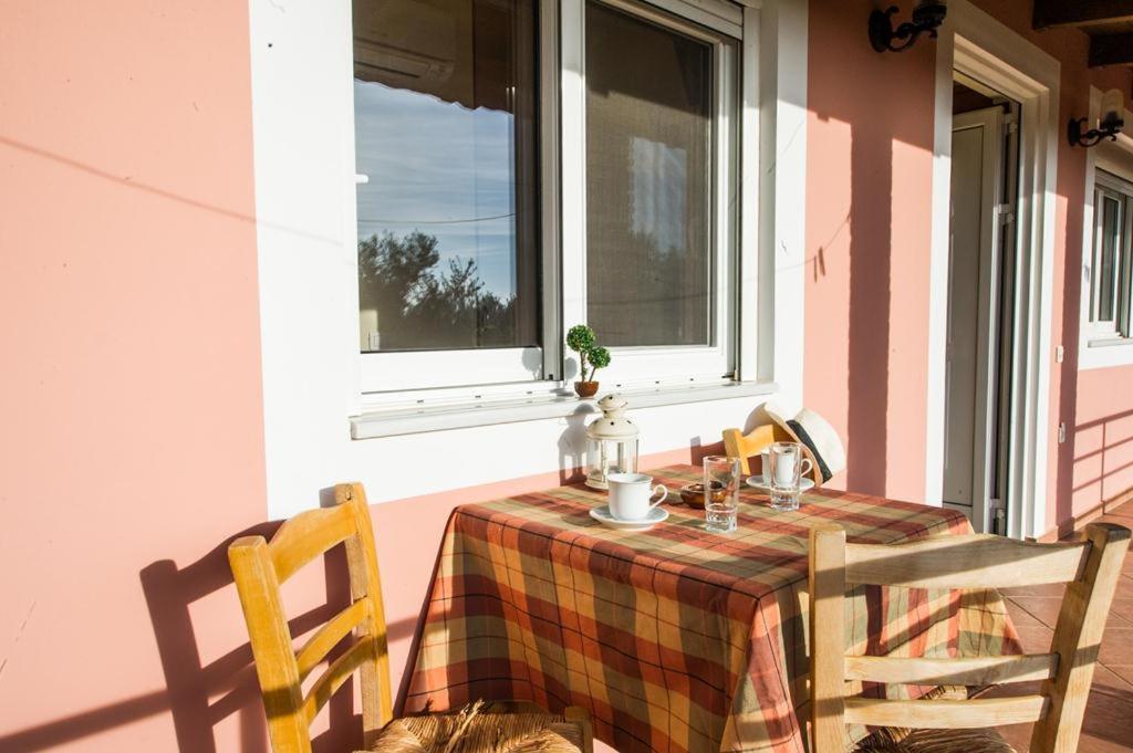 Cozy Flats In An Olive Grove By The Sandy Beach Apartment Kanalos Exterior photo