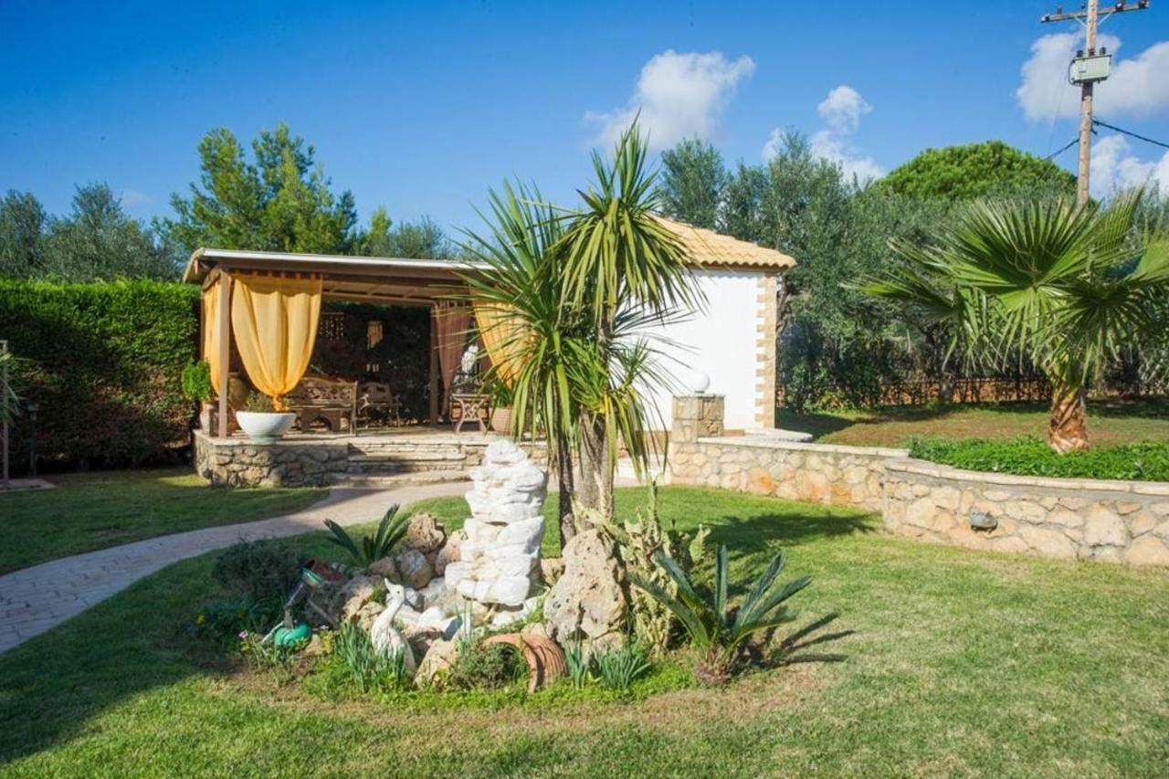 Cozy Flats In An Olive Grove By The Sandy Beach Kanalos Exterior photo
